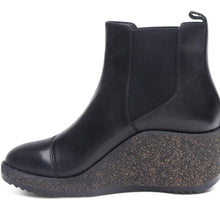 Load image into Gallery viewer, Aetrex Dawn Womens Boot Black