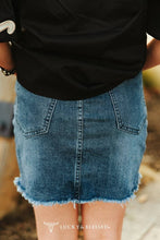 Load image into Gallery viewer, Classic Western Unfinished Hem Mid Wash Skirt: S