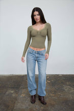 Load image into Gallery viewer, LACE TRIM BUTTON DETAIL LONG SLEEVE KNIT TOP : BLACK