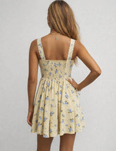 Load image into Gallery viewer, Ladies Boho Floral Square Neck Lace Trim Ruched Mini Dress: Light Yellow / M