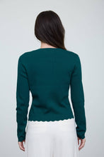 Load image into Gallery viewer, SCALLOPED BUTTON DETAIL LONG SLEEVE KNIT CARDIGAN : BLACK