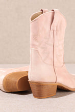 Load image into Gallery viewer, CLAIRE: Off-White / US 6 (1) | 6.5 (1) | 7 (1) | 7.5 (2) | 8 (2) | 8.5 (2) | 9 (2) | 10 (1)
