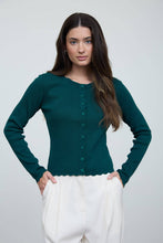 Load image into Gallery viewer, SCALLOPED BUTTON DETAIL LONG SLEEVE KNIT CARDIGAN : BLACK