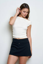 Load image into Gallery viewer, ASYMMETRIC BOAT NECK FITTED KNIT SWEATER TOP: BLACK