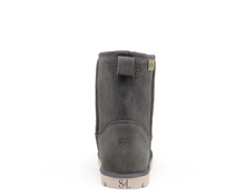 Load image into Gallery viewer, Superlamb Womens Argali 7.5" Sheepskin Boot Charcoal