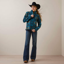 Load image into Gallery viewer, Ariat Women's New Softshell Jacket Sioux Falls